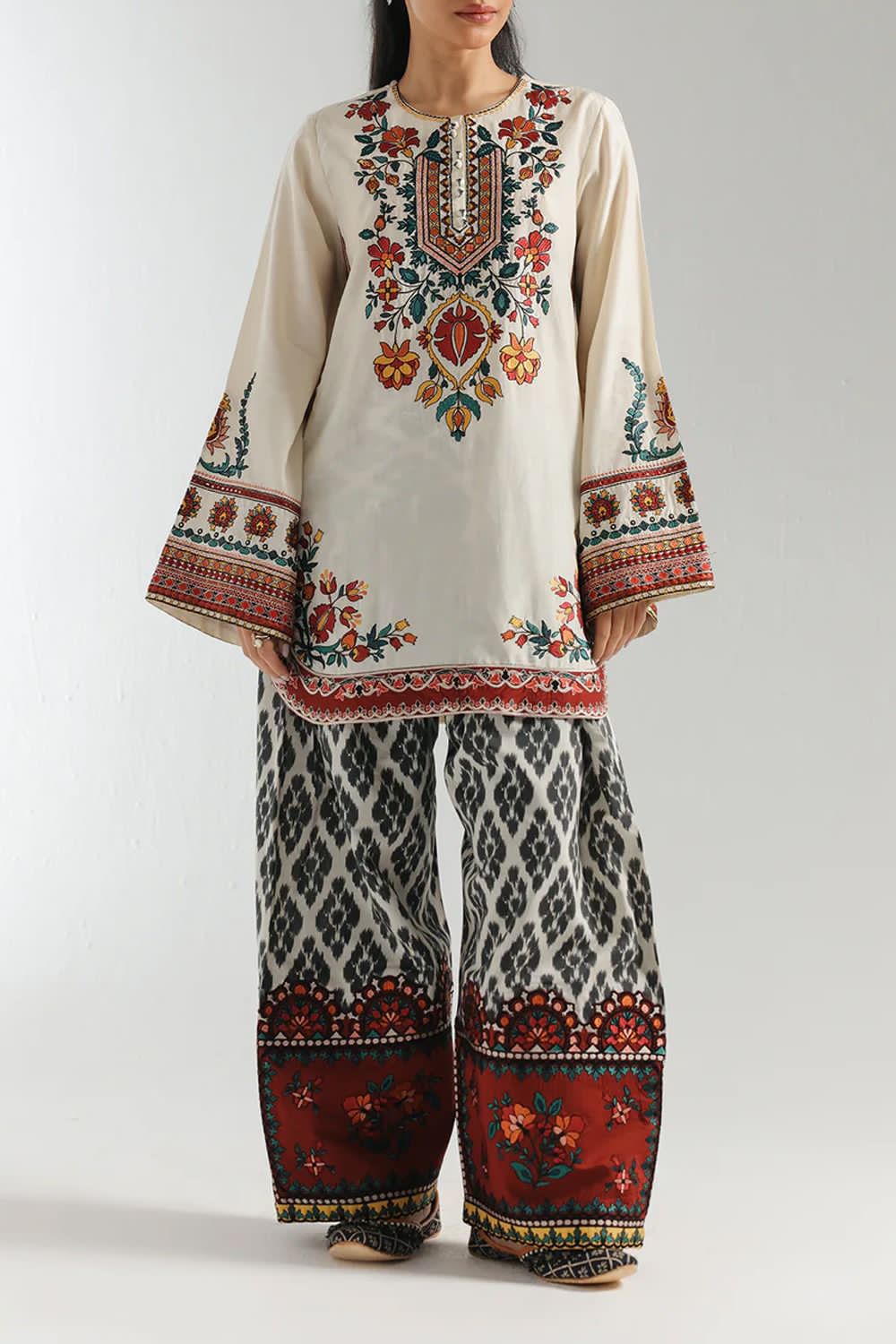 IMG-20251209-WA0006 Ivory & Rust Printed Unstitched Suit