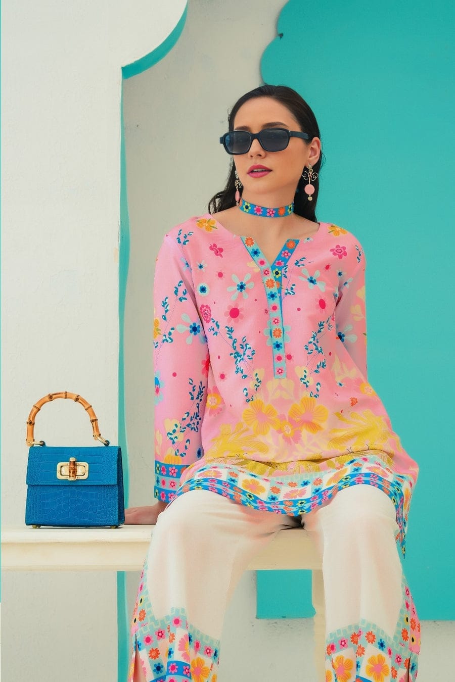 Artistic Floral Panel Print Pink Unstitched Suit - 9