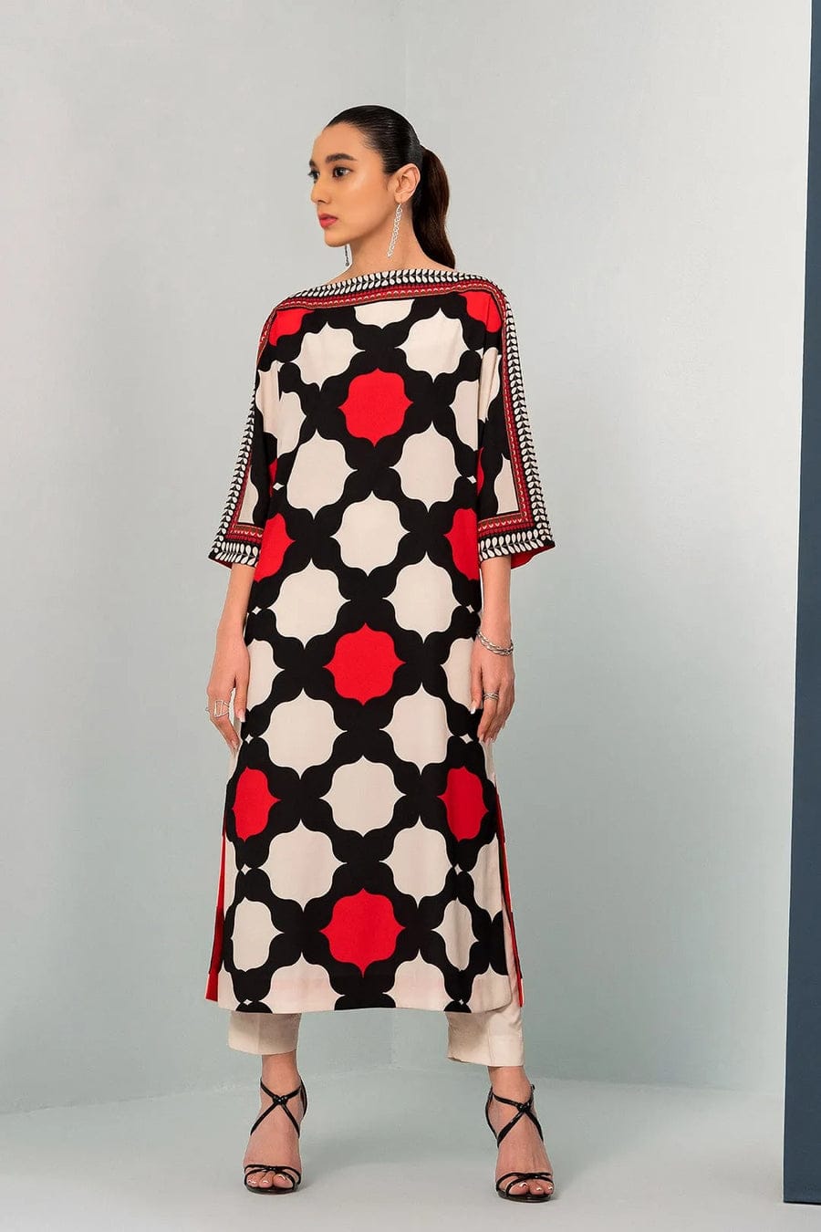 Classic Bold Abstract Design Unstitched Suit