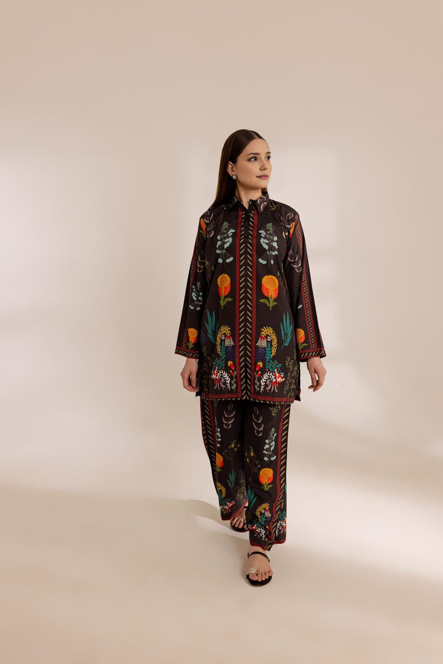 Modern Floral Fusion Unstitched Suit