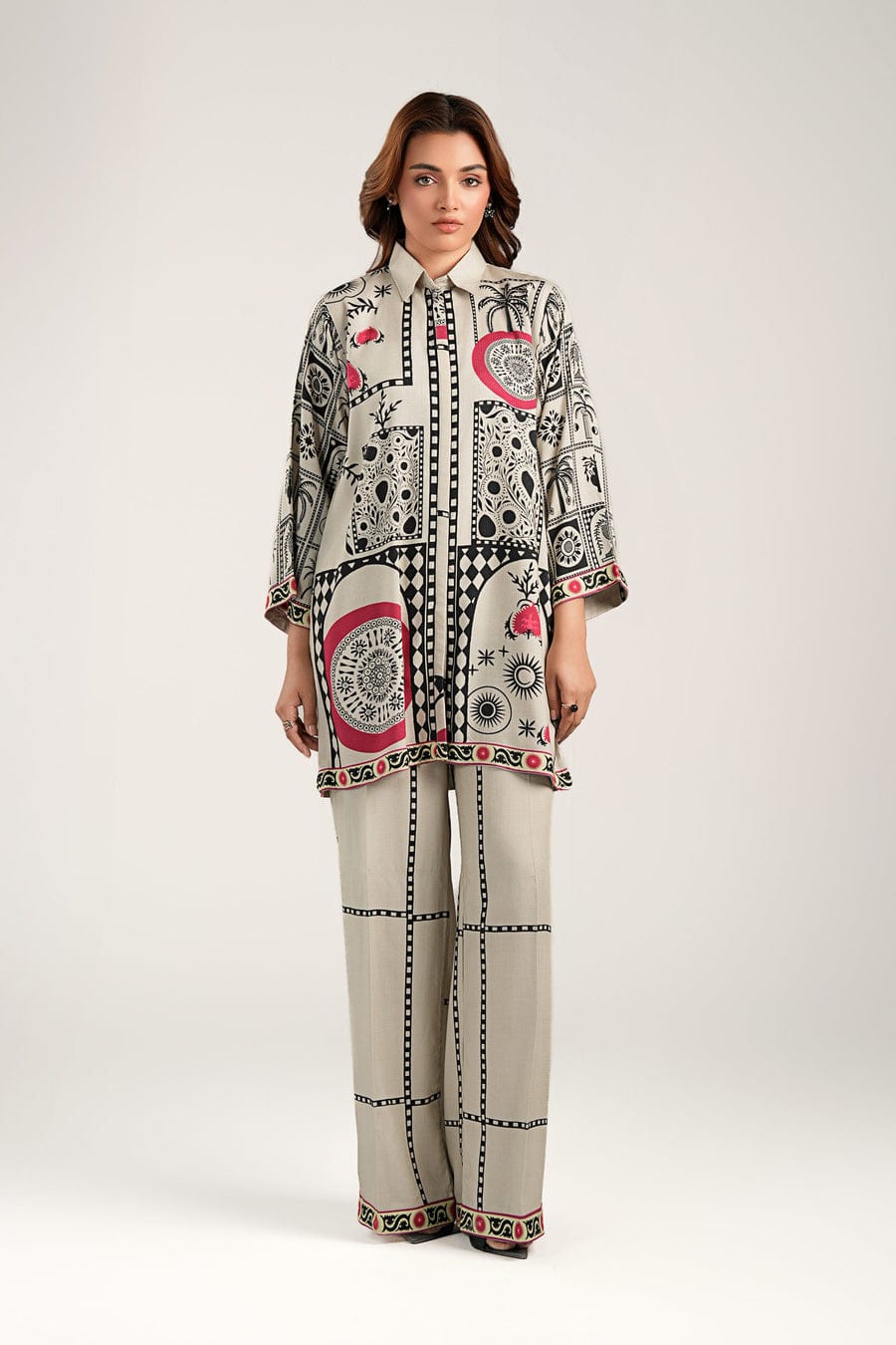 Graphic Floral Black & White Unstitched Suit