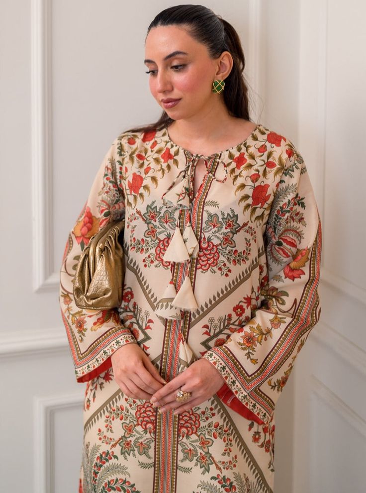 Vintage Bloom Ivory Printed Unstitched Suit