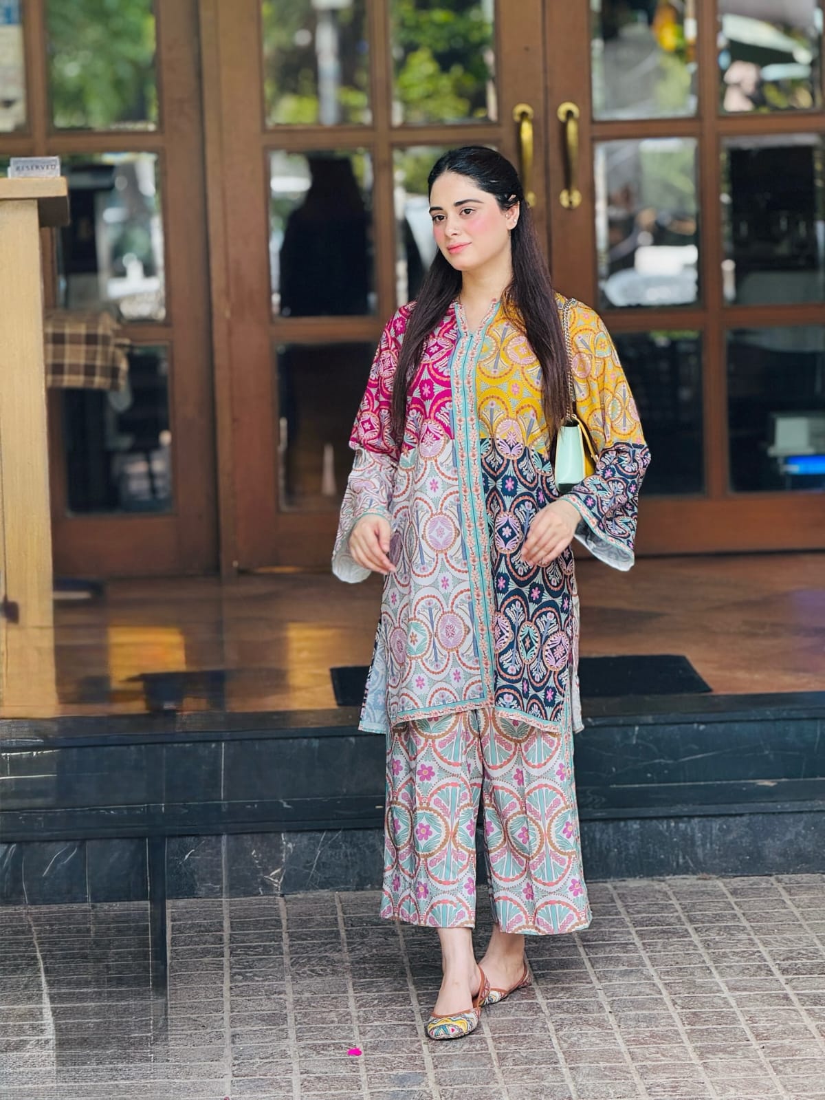 Vibrant Geometric Fusion Print Unstitched Suit